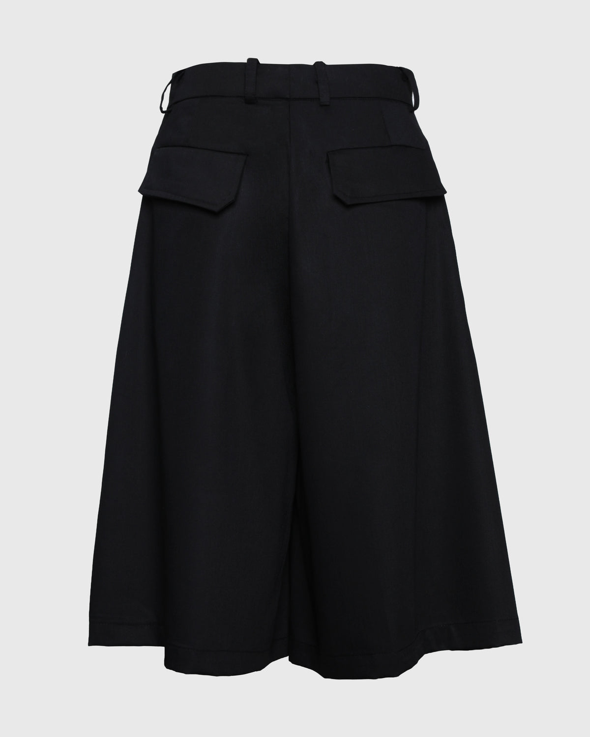 Lakon Celana Unisex Harsa Bermuda HRB-01