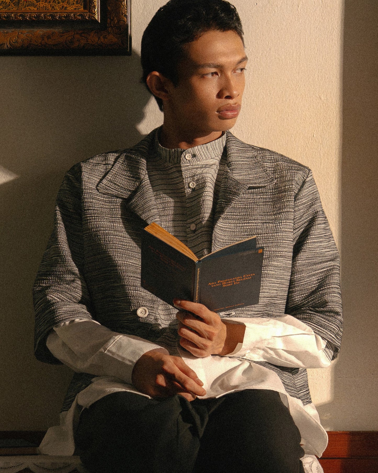 Collar Abstract Tread Outer - Unisex - F226