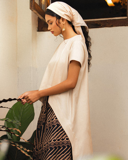 Hi Low Blouse - F226