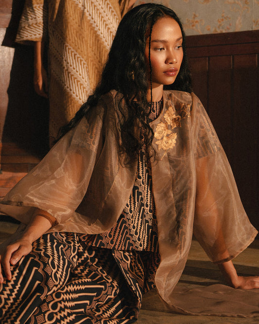 Organza Outer - F226