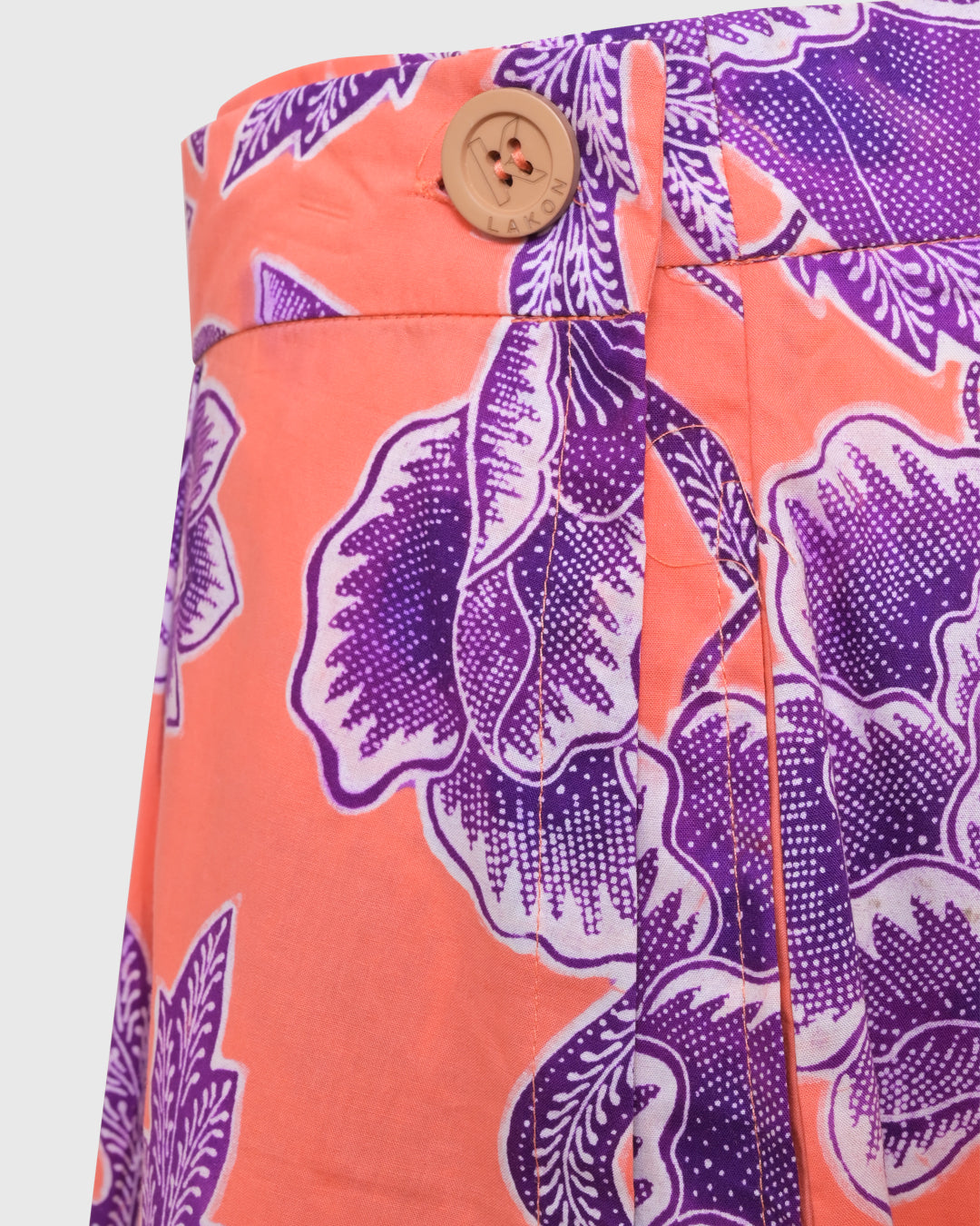 Lakon Indonesia - Pleated Skort Batik Salem - Rok Mini Wanita