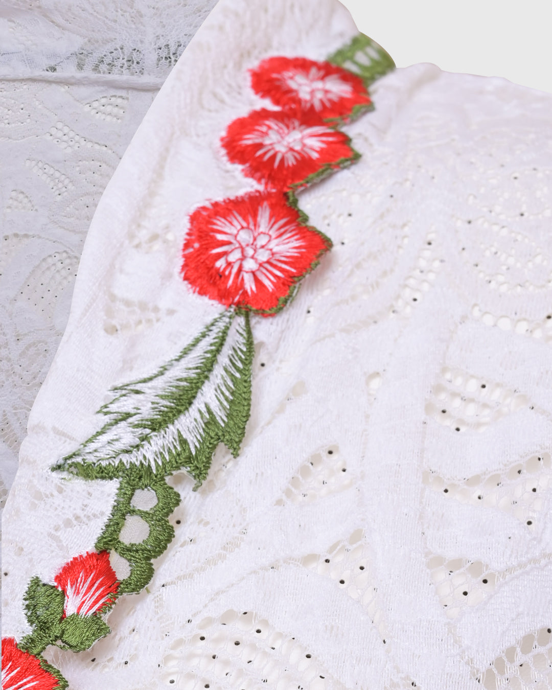 Lakon Indonesia - Kebaya Lace S/S LKBY-01 Off White - Kebaya Encim Baju Wanita Atasan Tradisional