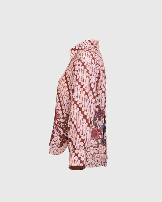 Lakon Indonesia - Sasmita Basic Shirt 3/4 Batik Parang Bunga - Kemeja Batik Wanita Atasan Tradisional